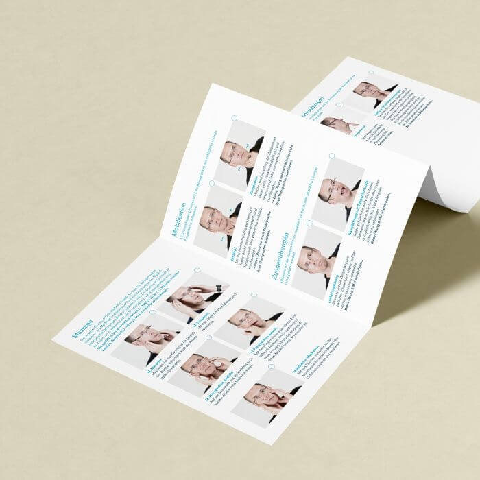Eine Faltbroschüre der Physiothek, die vom Designer gewählten Schriften zeigt.