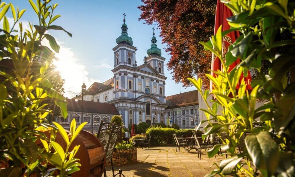 Die Klosterstadt Waldsassen ist eine der Sehenswürdigkeiten entlang des Wondreb-Radwegs.