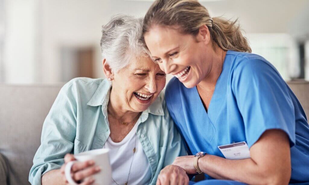 Pflegekräfte leisten täglich unglaubliche und wertvolle Arbeit – um so wichtiger, dass beim ausgezeichneten Projekt #PflegeKRAFT ihre psychische Gesundheit im Fokus liegt. 