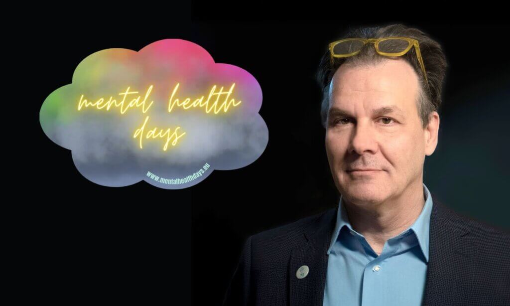 Golli Marboe und sein Projekt mental health days sind einer der Preisträger des diesjährigen Gesundheitspsychologie-Preises 2025.