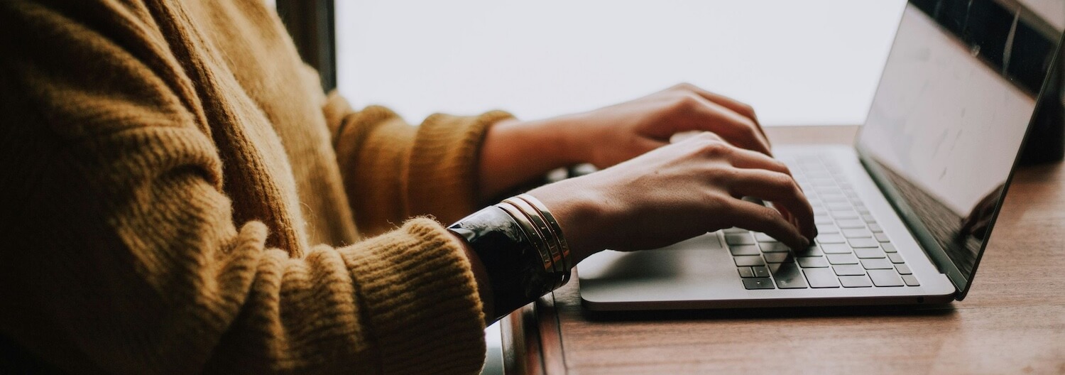 Wie Texte für Website, KlientInnen und Dokumentation im Praxisalltag leichter gelingen – mit Struktur und Haltung.