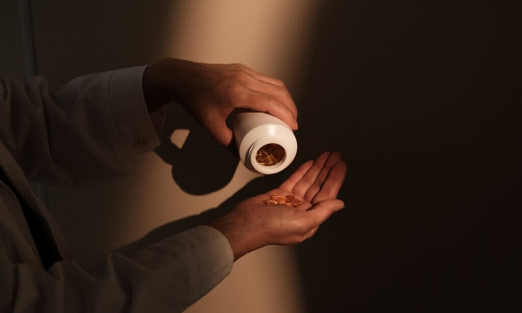 Mag. Markus Zsivkovits gab einen Überblick über den aktuellen europäischen Rechtsrahmen für Vitamine und Mineralstoffe in Nahrungsergänzungsmitteln und angereicherten Lebensmitteln. 