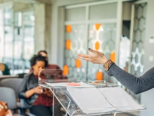 Die Fortbildungen im Juni und Juli 2026 vermitteln TherapeutInnen aktuelles Fachwissen, praxisnahe Methoden und innovative Ansätze für den Berufsalltag.