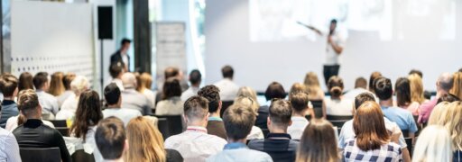 Die Fortbildungen im August 2026 vermitteln Therapeutinnen und Therapeuten aktuelles Fachwissen, praxisnahe Methoden und innovative Ansätze für den Berufsalltag.