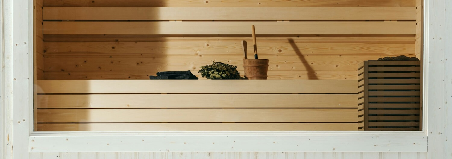 Warum Sauna, Heilkräuter und Co. kein nostalgischer Trend sind, sondern deine unterschätzte Gesundheitsstrategie.
